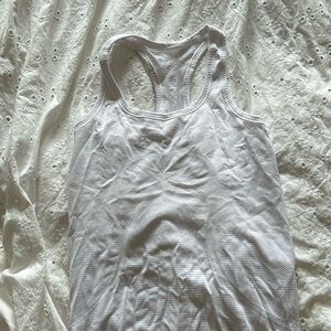 lululemon workout top